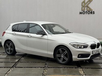 Used BMW 118 Sport Line 136 HP (100 kW) 2018 White Hatchback