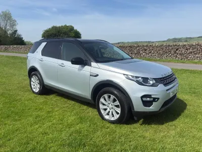 Used Land Rover Discovery Sport SE 190 HP (139 kW) 2015 Silver SUV