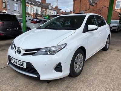 Used Toyota Auris Active 90 HP (66 kW) 2014