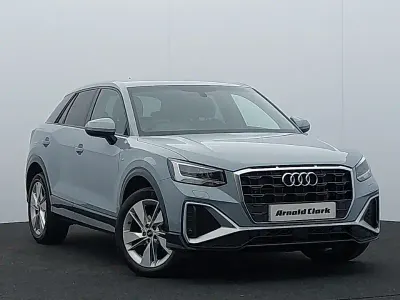 Second-hand Audi Q2 S-Line 150 CP (110 kW) 2023 Gri SUV