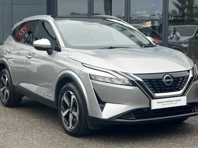 Used Nissan Qashqai N-Connecta 190 HP (139 kW) 2023 Silver SUV