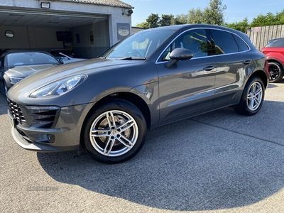 Porsche Macan S