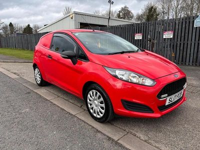Used Ford Fiesta 2017 Red Van