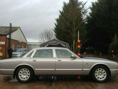 used Jaguar XJ8 XJ3.2