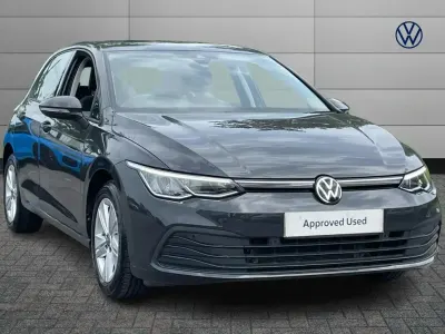 Used VW Golf VIII Life 130 HP (95 kW) 2024 Grey Hatchback