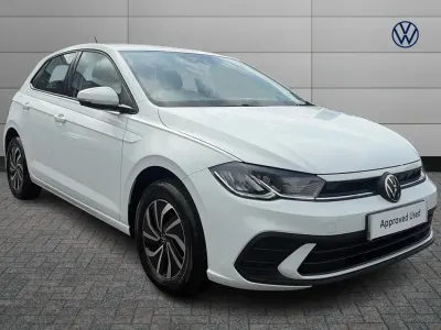 Used VW Polo Life 95 HP (69 kW) 2025 White Hatchback