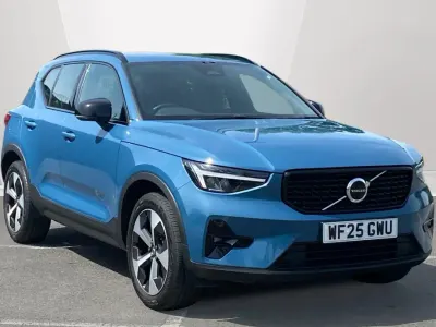 Used Volvo XC40 Plus 163 HP (119 kW) 2025 Blue SUV