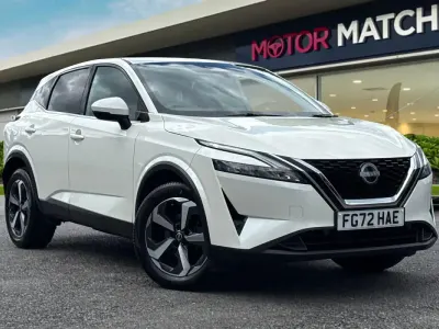 Used Nissan Qashqai N-Connecta 2023 White SUV
