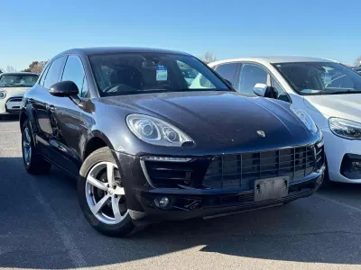 Usado Porsche Macan 2016 Preto SUV