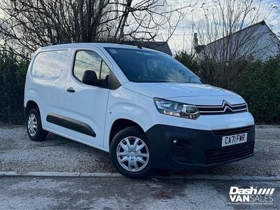 Used Citroën Berlingo 75 HP (55 kW) 2021 White MPV