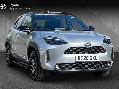 New Toyota Yaris Cross Sport 130 HP (95 kW) 2026 Silver metallic with black roof SUV