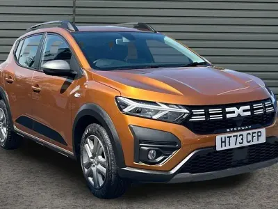 Begagnad Dacia Sandero Expression 91 HK (66 kW) 2025 Halvkombi