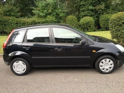 Used Ford Fiesta Finesse 74 HP (54 kW) 2004 Black Hatchback