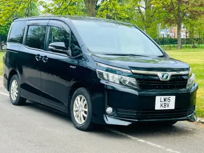 Used Toyota Noah