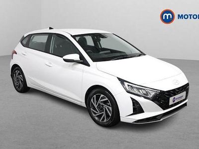 White Used 2024 Hyundai i20 Advanced Hatchback | £16,299 (Fair price)