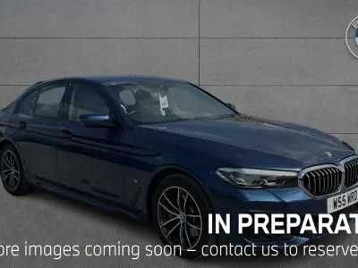 Begagnad BMW 530e M Sport 288 HK (211 kW) 2021 Blå