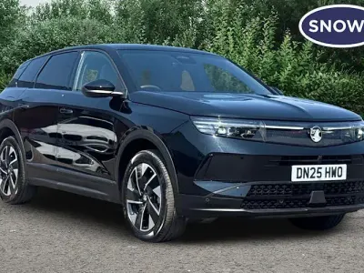 Used Vauxhall Grandland X Ultimate 136 HP (100 kW) 2025 Black SUV
