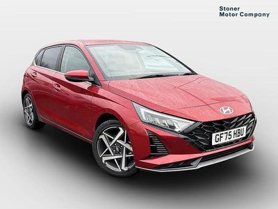 Used Hyundai i20 Premium 101 HP (74 kW) 2025 Red Hatchback