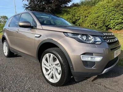 Used Land Rover Discovery Sport HSE Luxury 180 HP (132 kW) 2016 Brown SUV