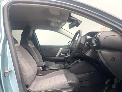 Usado Citroën C4 PureTech 127 HP (93 kW) 2022 Azul Citadino