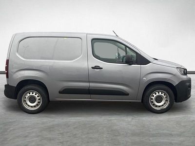 Used Peugeot Partner Premium 100 HP (73 kW) 2022 Grey MPV