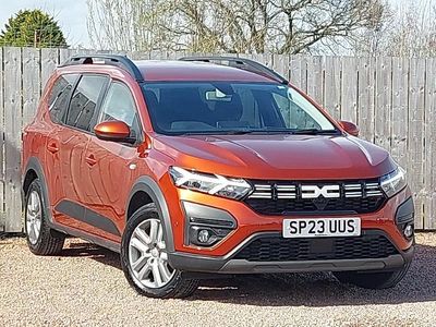 Used Dacia Jogger Expression 140 HP (102 kW) 2023 Orange MPV