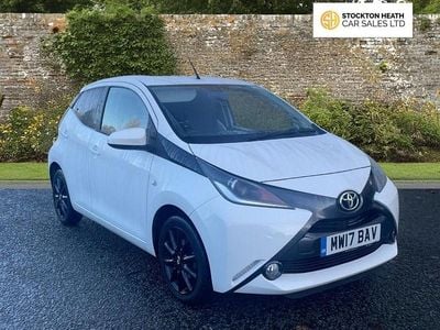 White Used 2017 Toyota Aygo x-style Hatchback | £6,595 (Fair price)