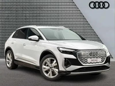 New Audi Q4 e-tron S-Line 147 kW (200 HP) 2026 White SUV