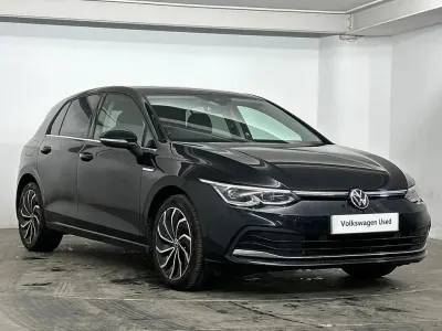 Used VW Golf VIII Edition 150 HP (110 kW) 2023 Black Hatchback