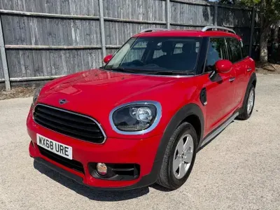 Used Mini Cooper Countryman Classic 136 HP (100 kW) 2018 Red SUV
