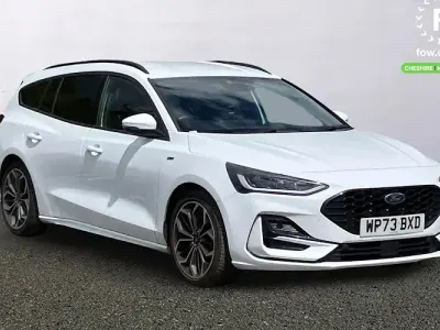 Used Ford Focus ST-Line X 125 HP (91 kW) 2023 White Estate
