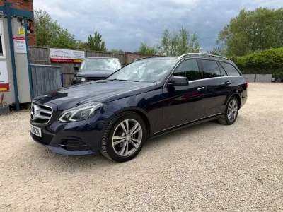 Begagnad Mercedes E220