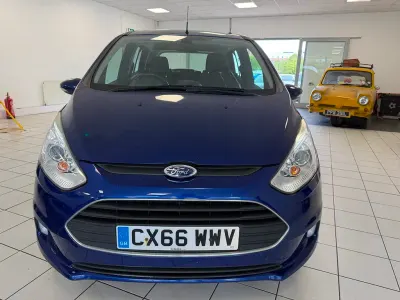 Used Ford B-MAX Zetec 105 HP (77 kW) 2016 Blue MPV
