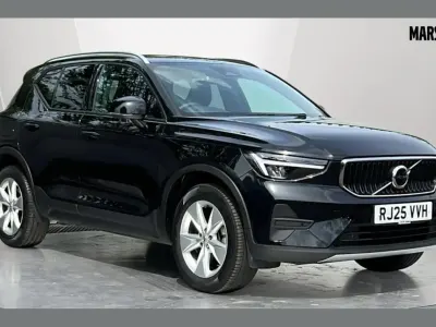Used Volvo XC40 Core 161 HP (118 kW) 2025 Black SUV