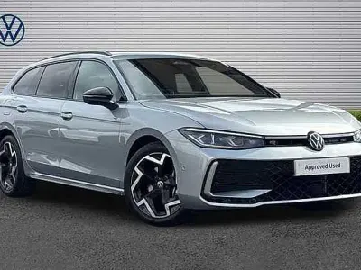 Used VW Passat R-line 150 HP (110 kW) 2026 Silver Estate