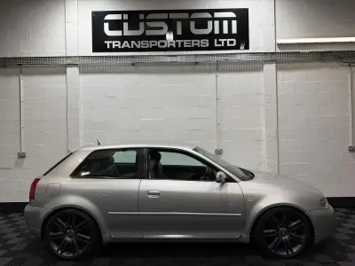 Used Audi A3 Design 265 HP (194 kW) 2001 Silver Hatchback