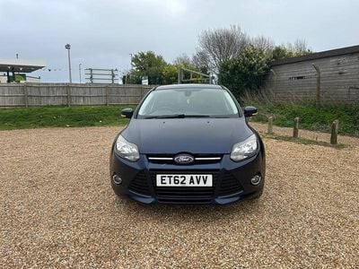 Used Ford Focus Titanium 140 HP (102 kW) 2013 Blue Hatchback