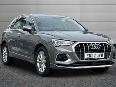 Usado Audi Q3 Sport 150 CV (110 kW) 2022 Gris SUV