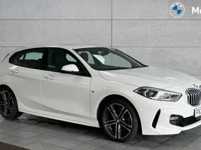 Used BMW 118 M Sport 136 HP (100 kW) 2023 Alpine white Hatchback