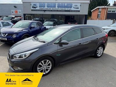 Used Kia Ceed 2015 Silver Hatchback