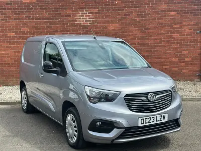 Used Vauxhall Combo 100 HP (73 kW) 2023 Grey MPV