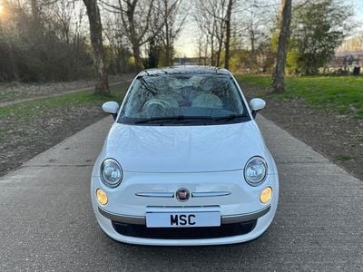 Used Fiat 500 Lounge 69 HP (50 kW) 2014 White Hatchback