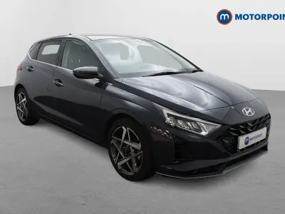 Używany Hyundai i20 Ultimate 101 KM (74 kW) 2025 Szary Hatchback