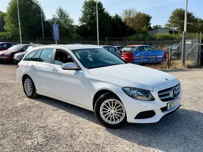 Used Mercedes C220 Executive 170 HP (125 kW) 2015 White Estate
