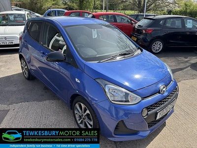 Used Hyundai i10 67 HP (49 kW) 2020 Champion blue Hatchback
