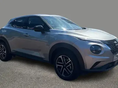 Used Nissan Juke N-Connecta 143 HP (105 kW) 2025 Silver SUV