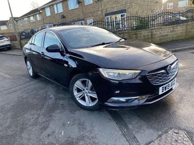 Black Used 2019 Vauxhall Insignia Sport Hatchback | £5,995 (Fair price)