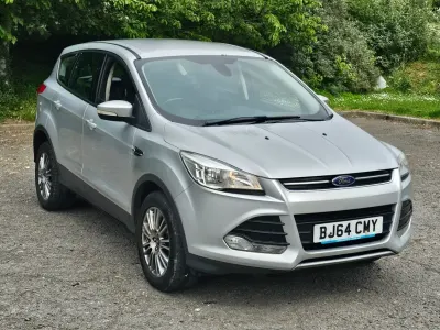 Usado Ford Kuga Titanium 140 HP (102 kW) 2014 Prateado SUV