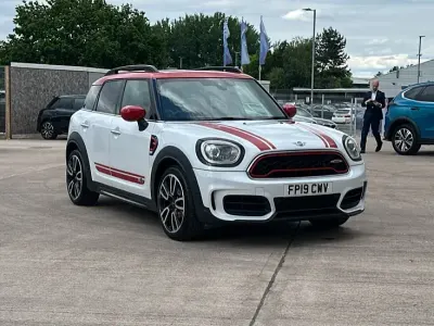 Używany Mini John Cooper Works Countryman 306 KM (225 kW) 2019 Biały SUV