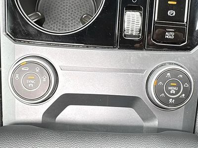 Used VW Touareg Black Edition 281 HP (206 kW) 2024 Blue SUV